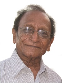 શ્રી.જયેન્દ્રભાઇ નટવરલાલ પંચોલી.